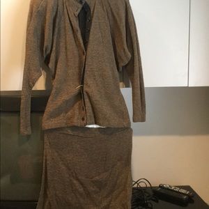 Betsy Johnson stretch skirt outfit